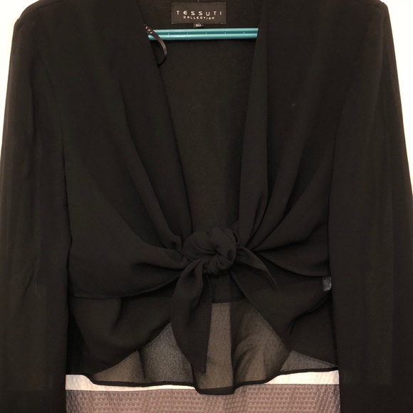 Beautiful silky shirt - Picture 2 of 4